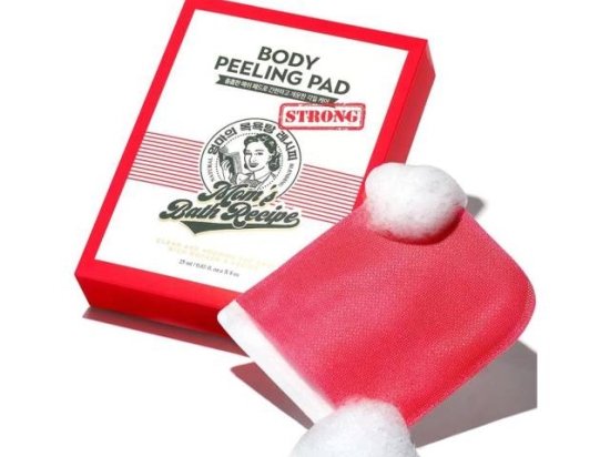 Mam’s Bath Korean Exfoliating Body Mitt – Red (1 Piece) | Cuddluxe