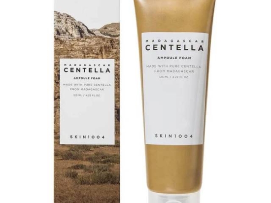 Centella Skin 1004 Gentle and Soothing Foaming Cleanser (125ml) | Cuddluxe
